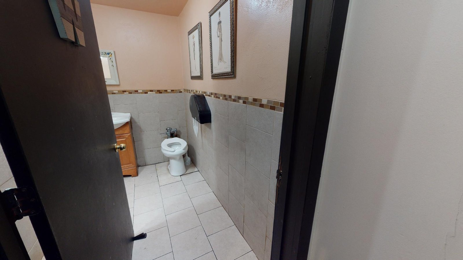 Murray-Avenue-Grill-08242022_120758